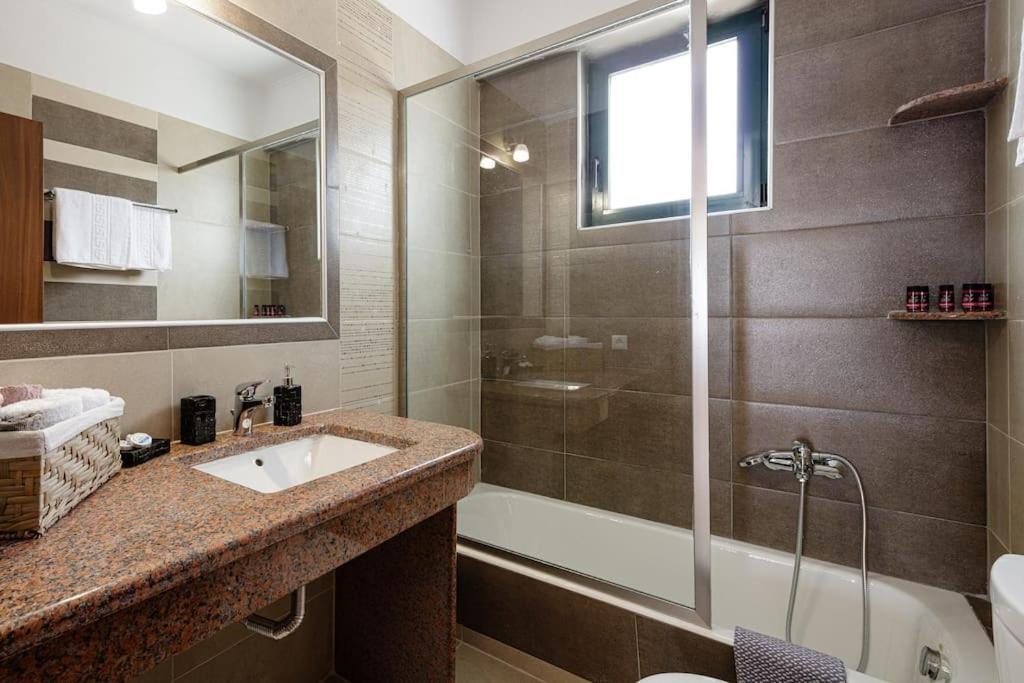 Galini House Apartment Tria Monastiria Exterior photo
